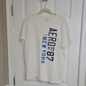 Aeropostale Off White Tee with Blue Graphic